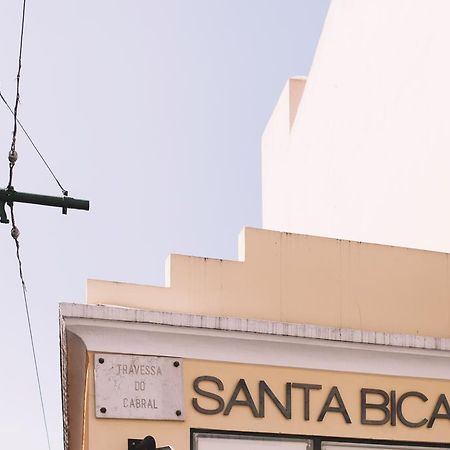 Santa Bica Eat Drink & Sleep Bed and Breakfast Lisboa Exteriör bild