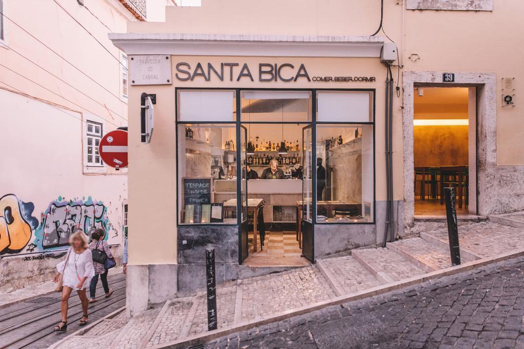 Santa Bica Eat Drink & Sleep Bed and Breakfast Lisboa Exteriör bild